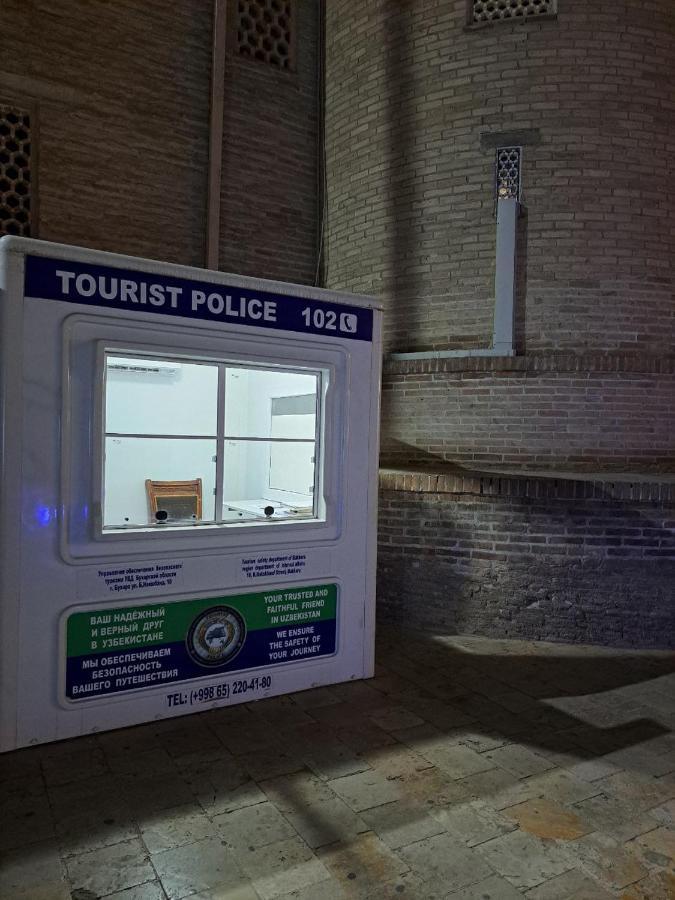 Karavan Hotel Buchara Exteriör bild